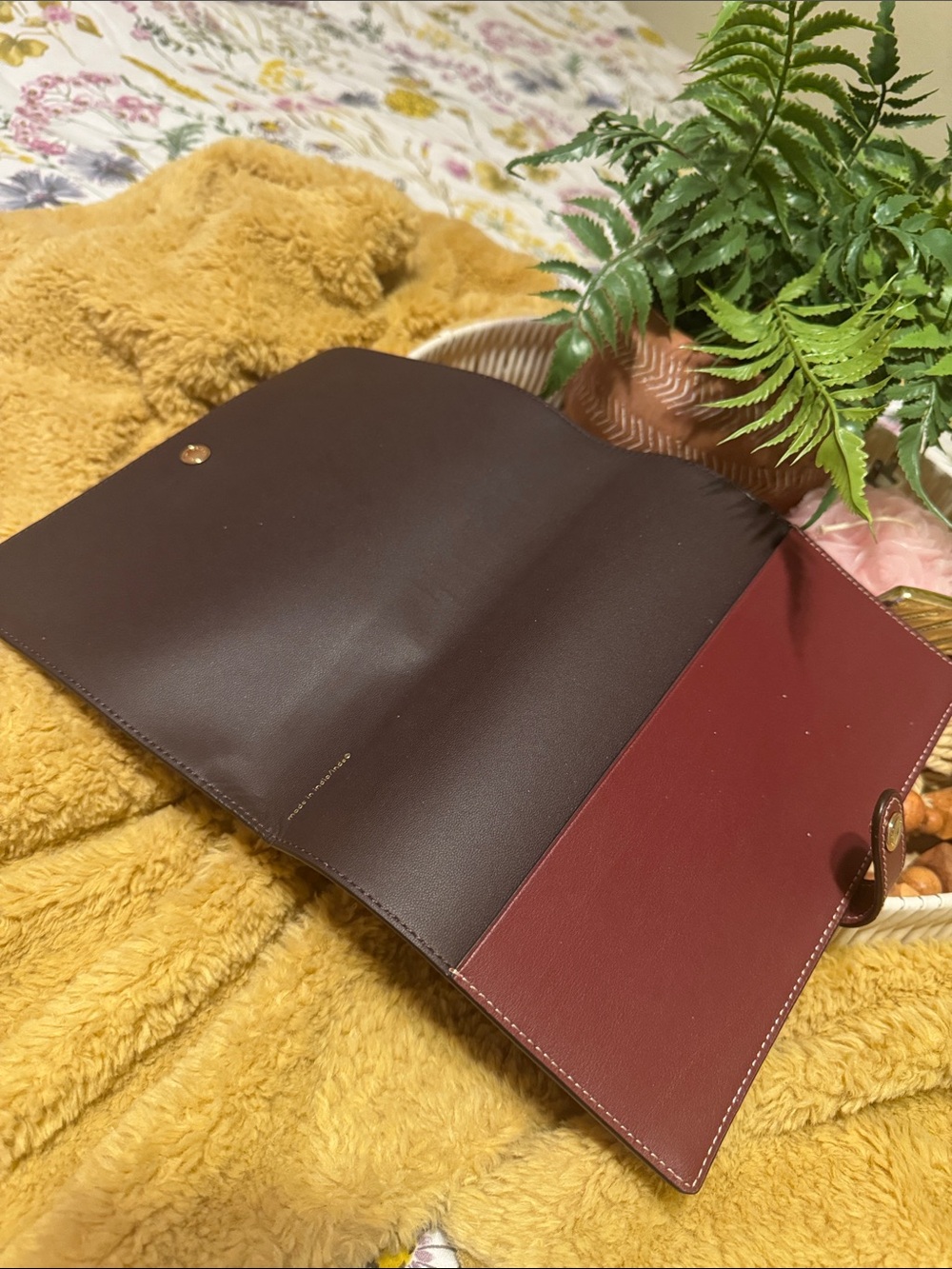 Designer Coach Pink Monogram Notebook Cover Organizer - Picture 2 of 3